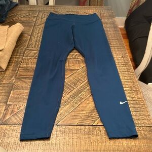 Blue Nike Dri-fit leggings